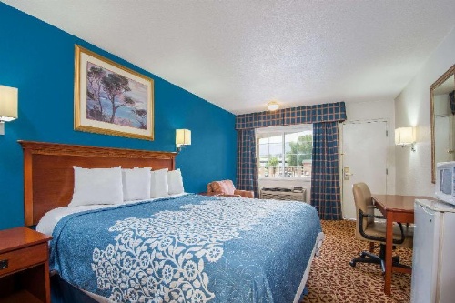 Knights Inn Colorado Springs Central image 23