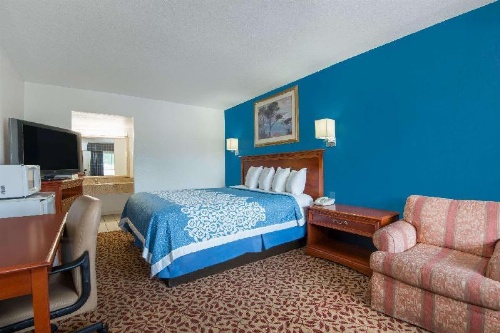 Knights Inn Colorado Springs Central image 27