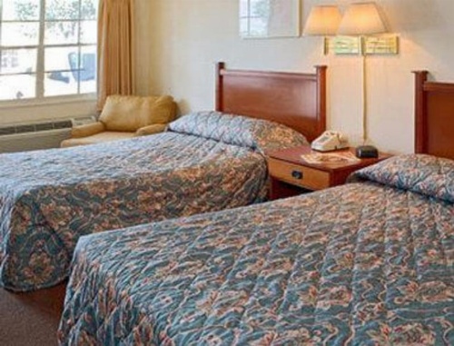 Knights Inn Colorado Springs Central image 6